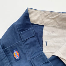 Load image into Gallery viewer, Dickies W28 L31