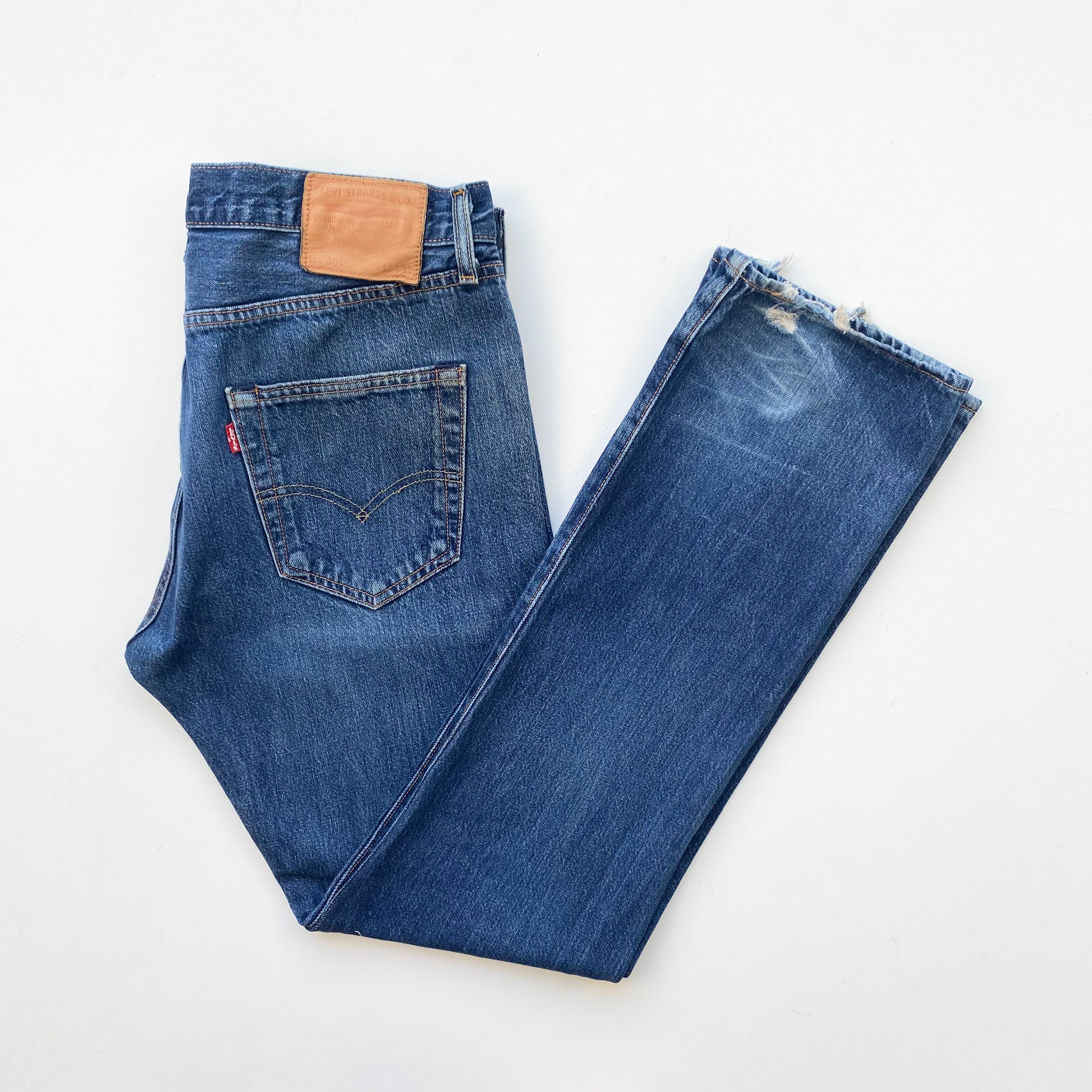 Levi's 501 W32 L32 – Red Cactus Vintage