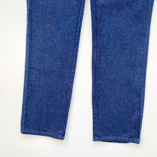 Load image into Gallery viewer, Wrangler Jeans W35 L32