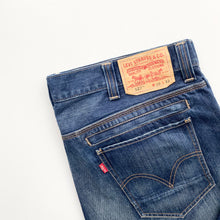 Load image into Gallery viewer, Levi’s 527 W38 L32