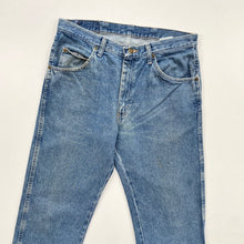 Load image into Gallery viewer, Wrangler Jeans W34 L29