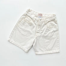 Load image into Gallery viewer, 90s Guess Denim Shorts W26