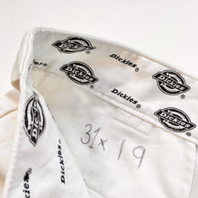 Load image into Gallery viewer, Dickies Shorts W31