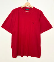 Load image into Gallery viewer, Fred Perry T-shirt (M/L)