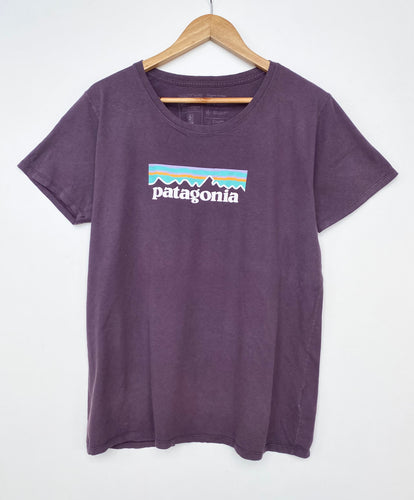 Women’s Patagonia T-shirt (XL)