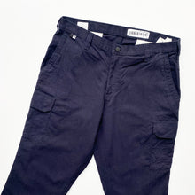 Load image into Gallery viewer, Carhartt Cargos W36 L30