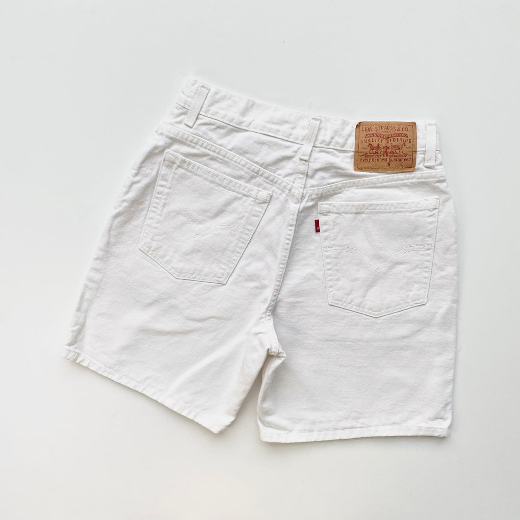 90s Levi’s Denim Shorts W26