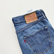 Load image into Gallery viewer, Levi’s 501 W32 L30
