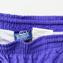 Load image into Gallery viewer, 90s Woolrich Swim Shorts (M)