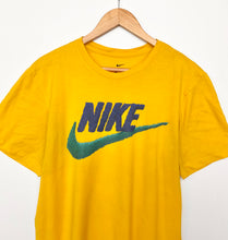 Load image into Gallery viewer, Nike T-shirt (M)