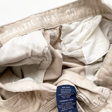 Load image into Gallery viewer, Nautica Cargo Shorts W36