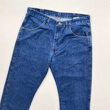 Load image into Gallery viewer, Wrangler Jeans W34 L29