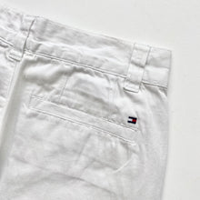 Load image into Gallery viewer, Tommy Hilfiger Shorts W26