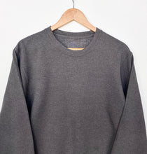 Load image into Gallery viewer, Blank Sweatshirt (S)