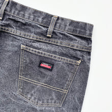 Load image into Gallery viewer, Dickies Carpenter Shorts W38