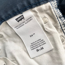 Load image into Gallery viewer, Levi’s 514 W36 L34