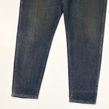 Load image into Gallery viewer, Wrangler Jeans W34 L32