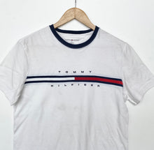 Load image into Gallery viewer, Tommy Hilfiger T-shirt (M)