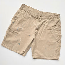 Load image into Gallery viewer, Carhartt Carpenter Shorts W38
