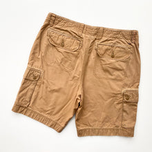 Load image into Gallery viewer, Tommy Hilfiger Cargo Shorts W36