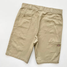 Load image into Gallery viewer, Dickies Shorts W36