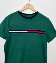 Load image into Gallery viewer, Tommy Hilfiger T-shirt (S)