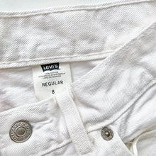 Load image into Gallery viewer, 90s Levi’s Denim Shorts W26