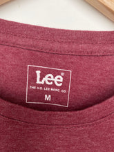 Load image into Gallery viewer, Lee T-shirt (M)