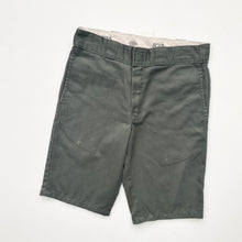 Load image into Gallery viewer, Dickies 874 Shorts W29