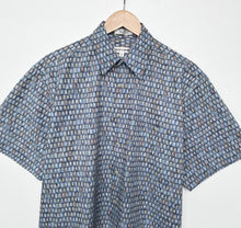 Load image into Gallery viewer, Crazy Print Shirt (M)