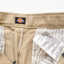 Load image into Gallery viewer, Dickies W28 L30
