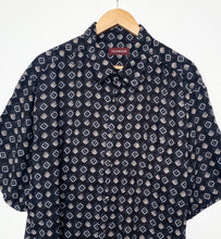 Load image into Gallery viewer, Crazy Print Shirt (XL)