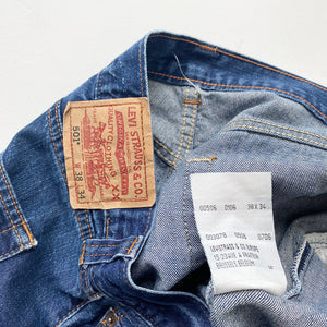 Levi's 501 W38 L34 – Red Cactus Vintage