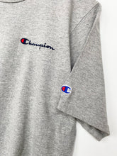 Load image into Gallery viewer, 90s Champion T-shirt (L)