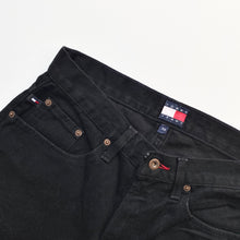 Load image into Gallery viewer, 90s Tommy Hilfiger Denim Shorts W30