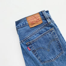 Load image into Gallery viewer, Levi’s 501 W26 L30