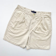Load image into Gallery viewer, Tommy Hilfiger Shorts W36