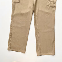Load image into Gallery viewer, Women’s Dickies Cargos W30 L32