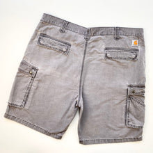 Load image into Gallery viewer, Carhartt Cargo Shorts W42
