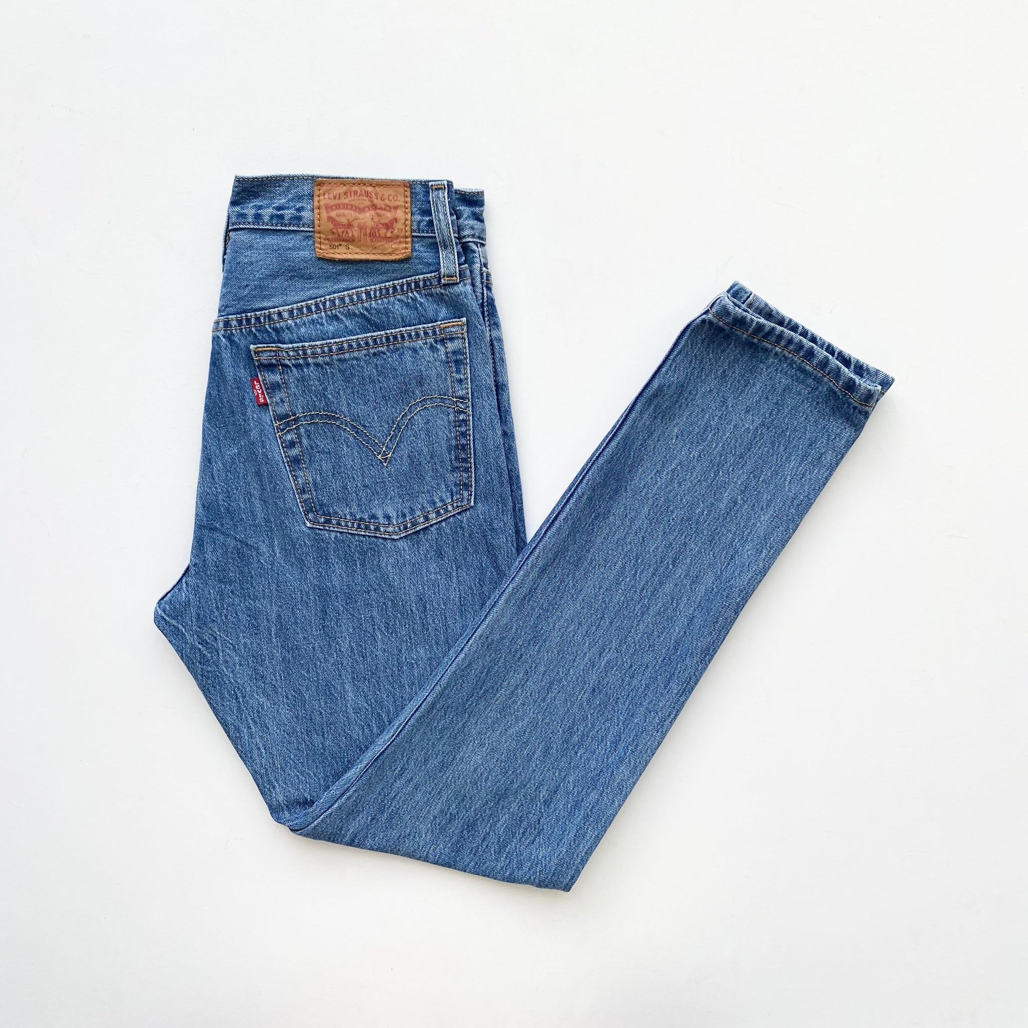 Levi s 501 W26 L30 Red Cactus Vintage