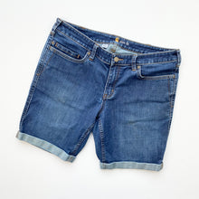 Load image into Gallery viewer, Carhartt Denim Shorts W36