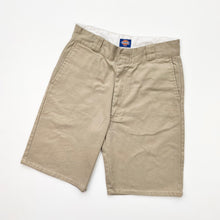 Load image into Gallery viewer, Dickies Shorts W26