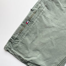 Load image into Gallery viewer, 90s Tommy Hilfiger Shorts W38