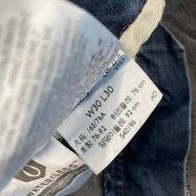 Load image into Gallery viewer, Levi’s 514 W30 L30