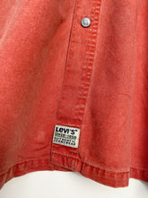 Load image into Gallery viewer, 90s Levi’s Shirt (XL)