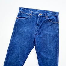 Load image into Gallery viewer, Wrangler Jeans W32 L36