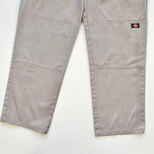 Load image into Gallery viewer, Dickies Double Knee W38 L32
