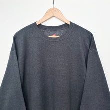 Load image into Gallery viewer, Blank Sweatshirt (M)