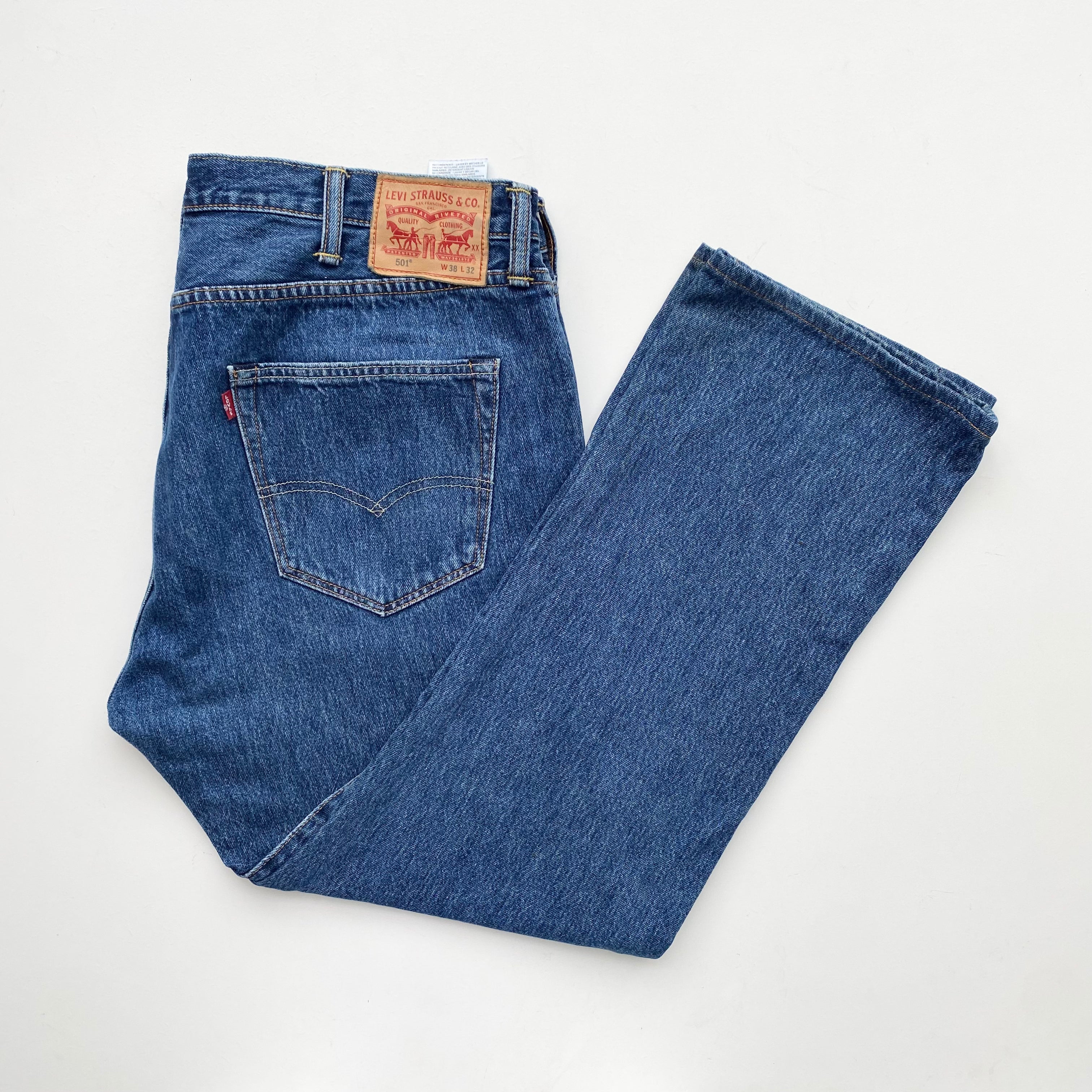 Levi's 501 W38 L30 – Red Cactus Vintage