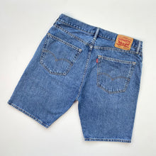 Load image into Gallery viewer, Levi’s 505 Shorts W36